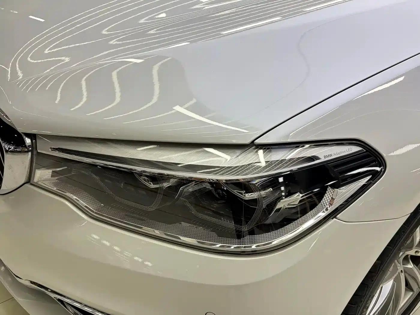 BMW 5 Series PHEV 2018 530Le Luxury Package — миниатюра 4