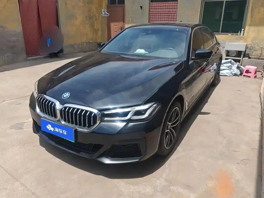 BMW 5 Series PHEV 2022 Facelift 535Le M Sport Package — миниатюра 1