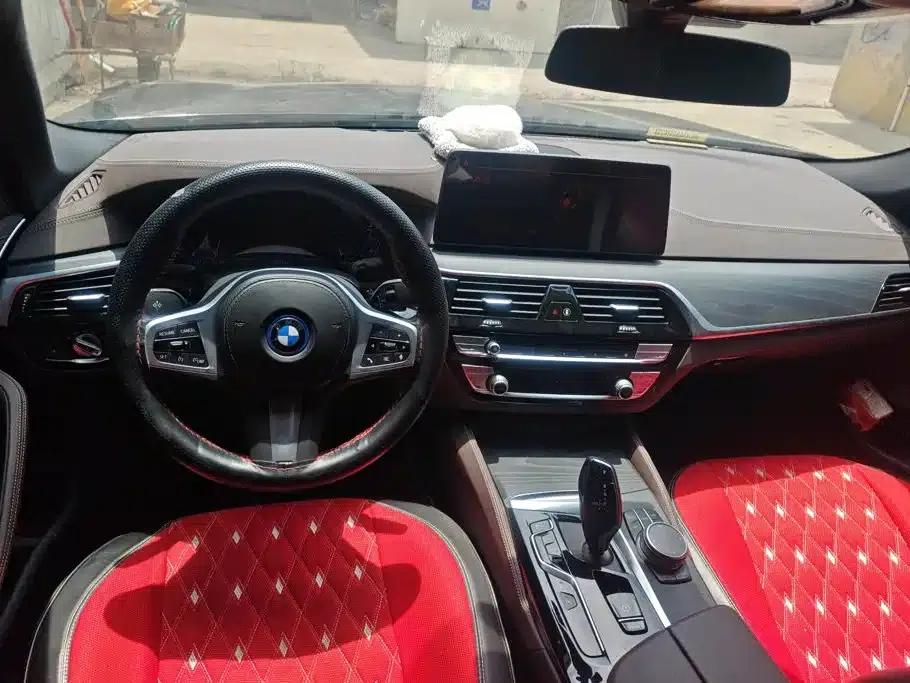 BMW 5 Series PHEV 2022 Facelift 535Le M Sport Package — миниатюра 12