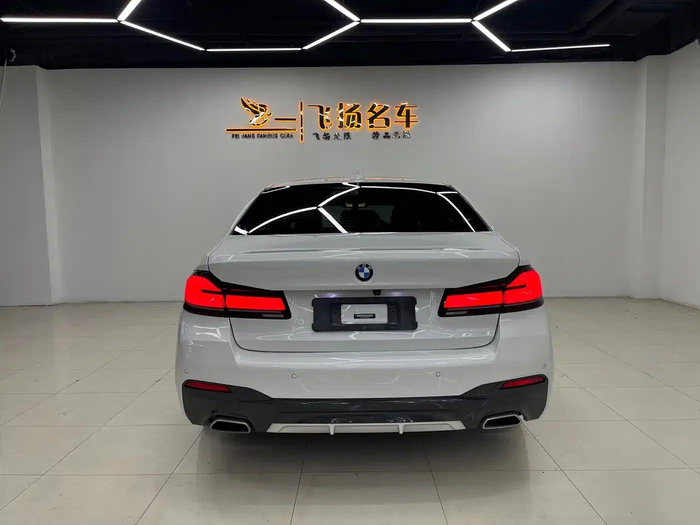 BMW 5 Series PHEV 2021 Facelift 535Le M Sport Package — миниатюра 16