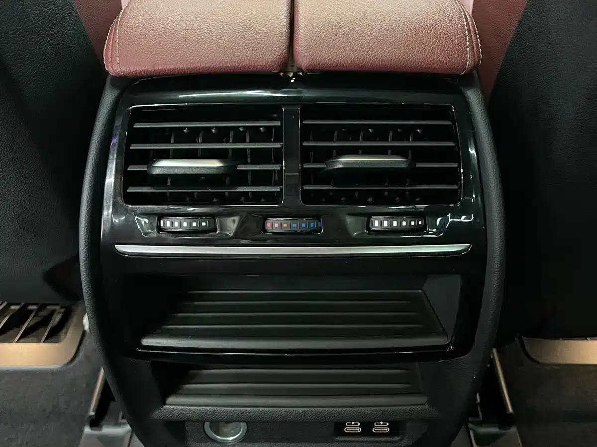 BMW 5 Series PHEV 2021 Facelift 535Le M Sport Package — миниатюра 9