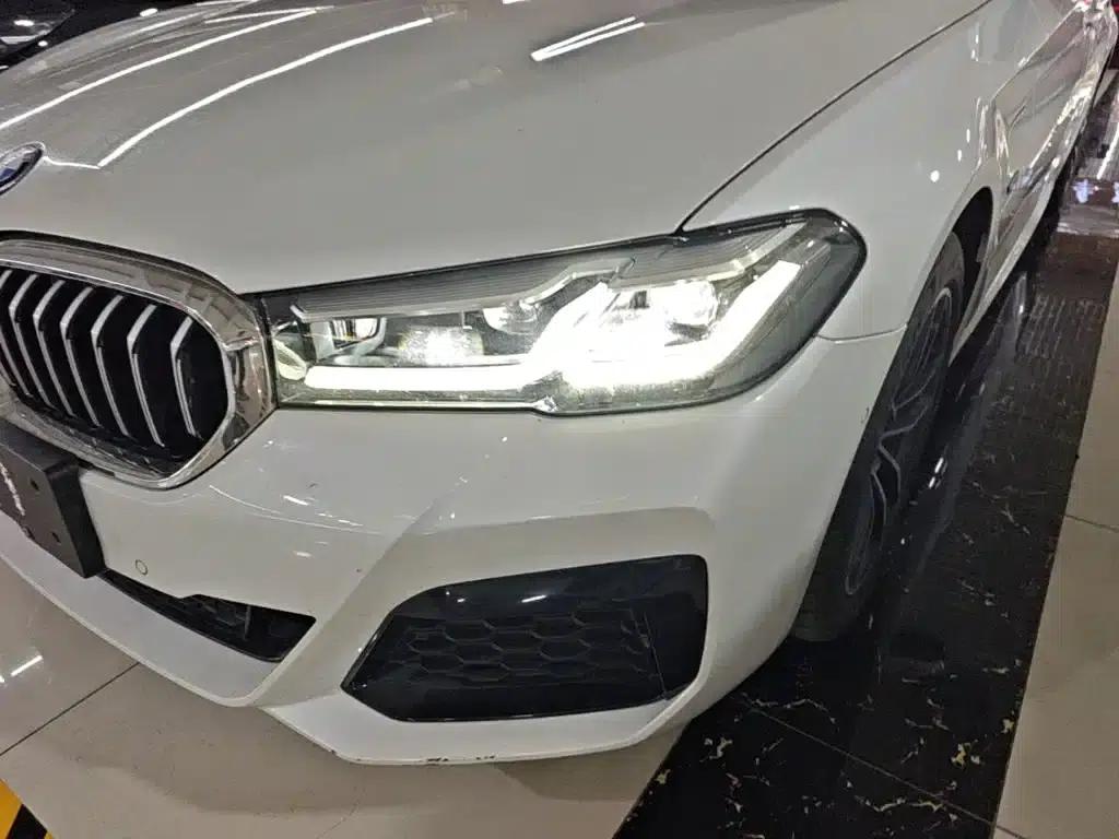BMW 5 Series PHEV 2022 535Le M Sport Package — миниатюра 24