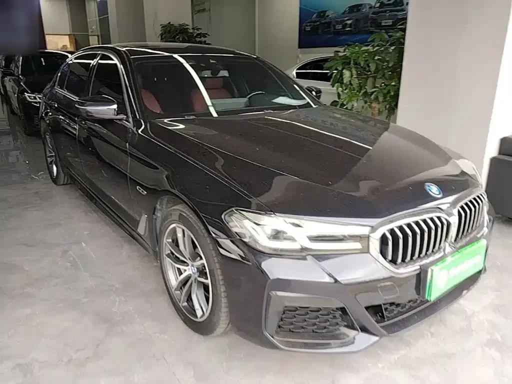 BMW 5 Series PHEV 2022 Facelift 535Le M Sport Package — миниатюра 4