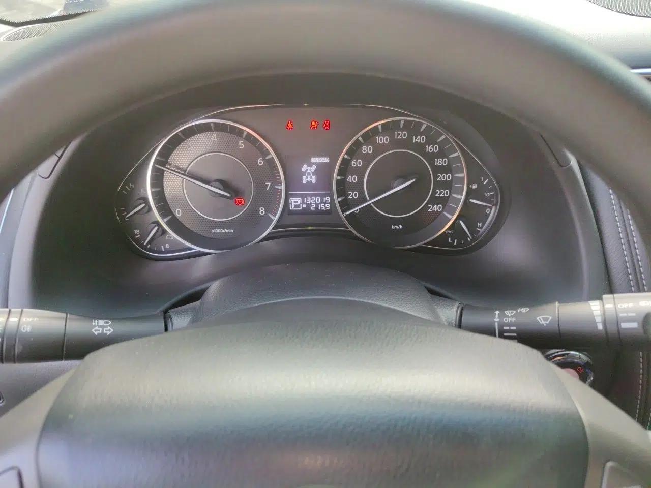 Nissan Patrol Automatic transmission, gasoline, 4.0-liter displacement, four-wheel drive, seven seats — миниатюра 11