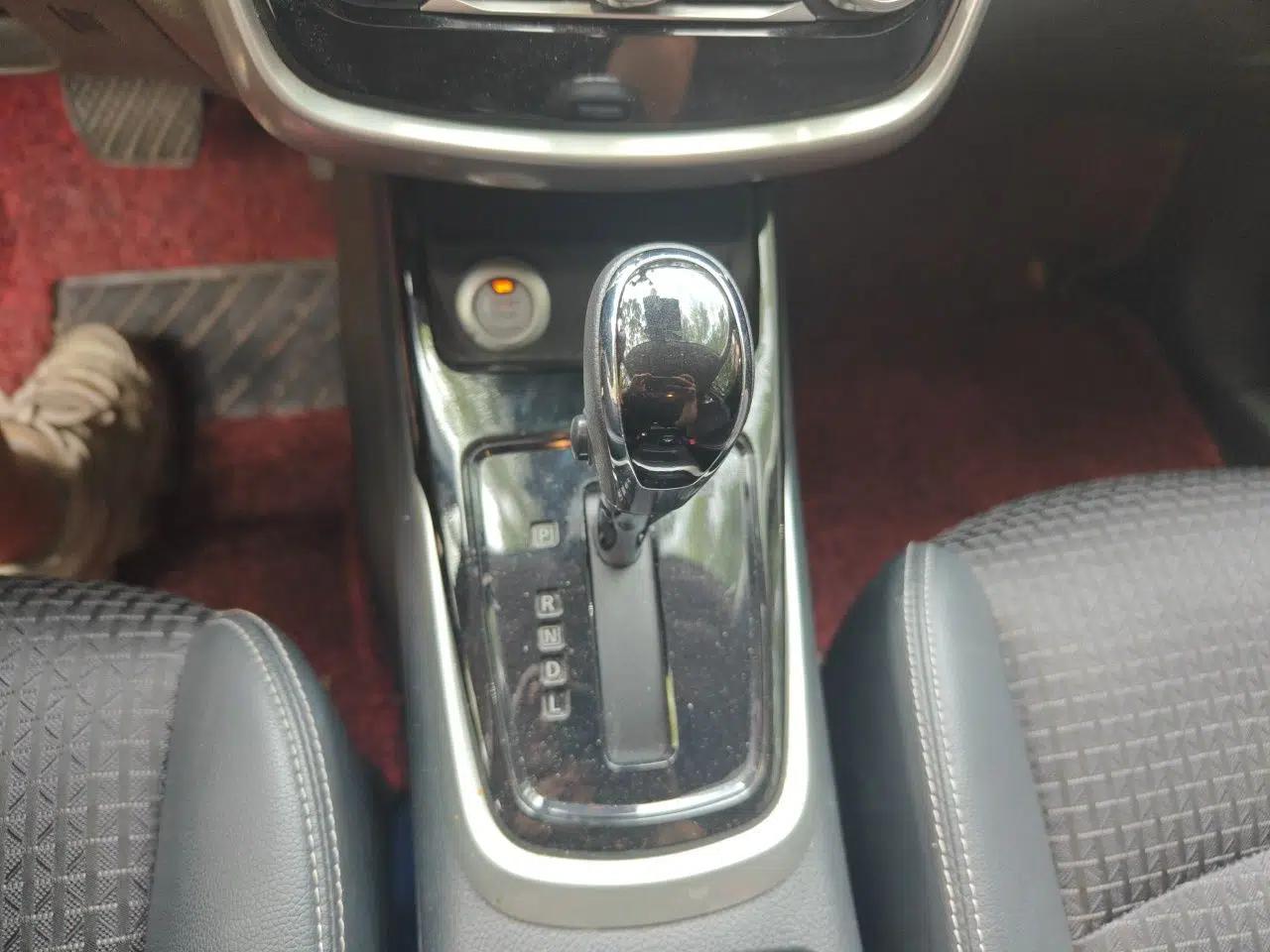 Nissan Tiida 2020 1.6L CVT Smart Drive Edition — миниатюра 14