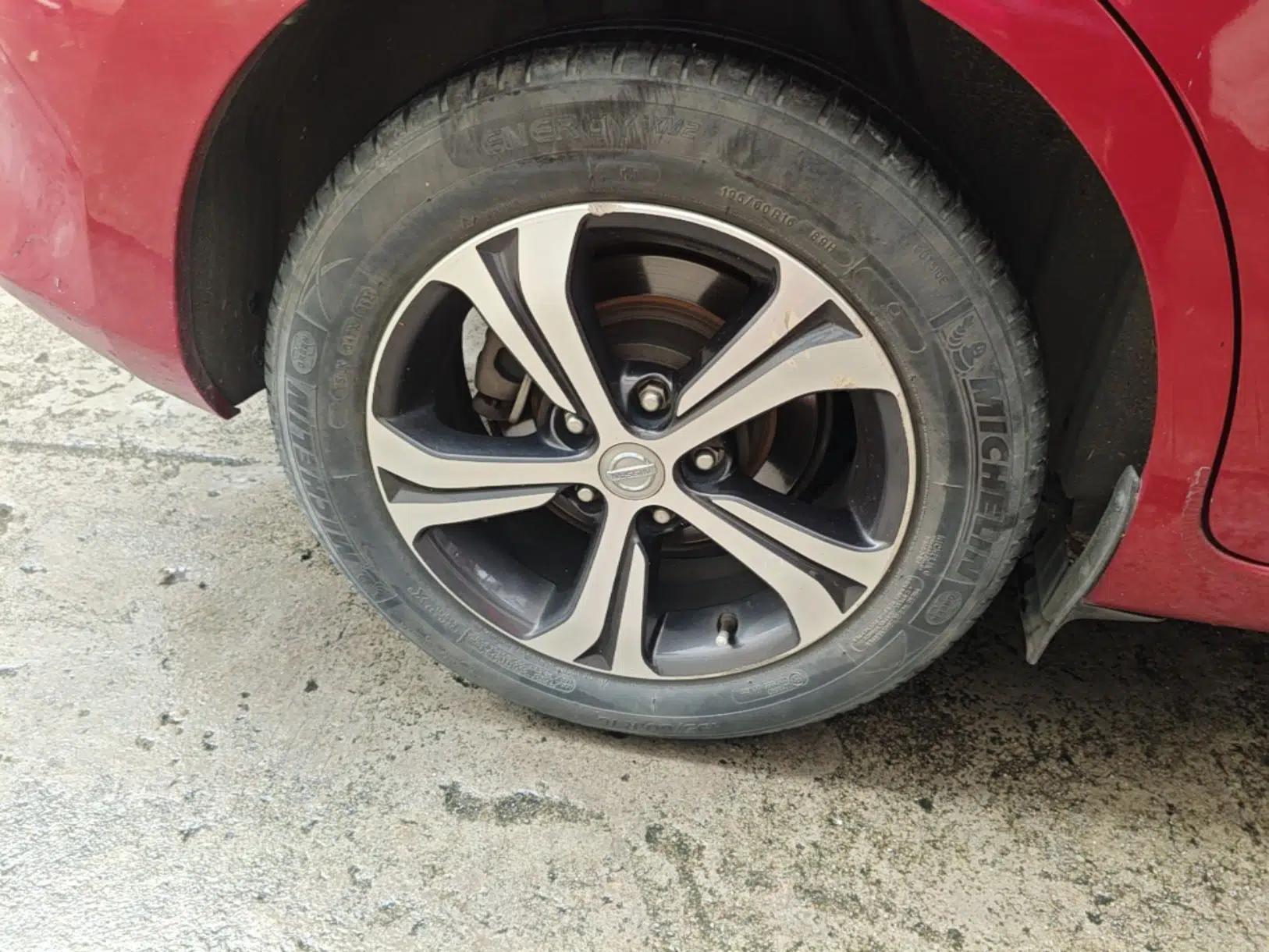 Nissan Tiida 2016 1.6L CVT Smart Drive Edition — миниатюра 11