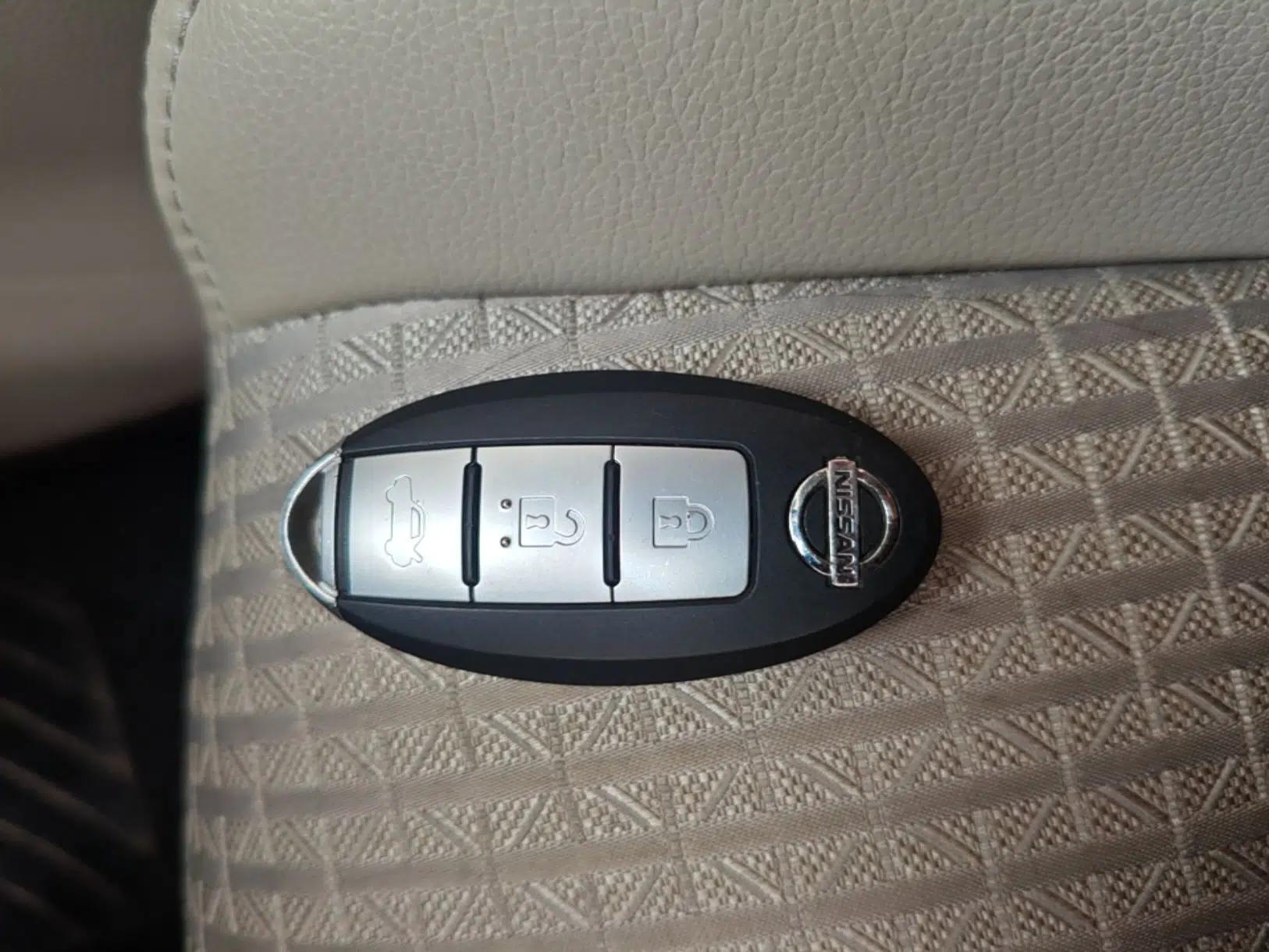 Nissan Tiida 2016 1.6L CVT Smart Drive Edition — миниатюра 28