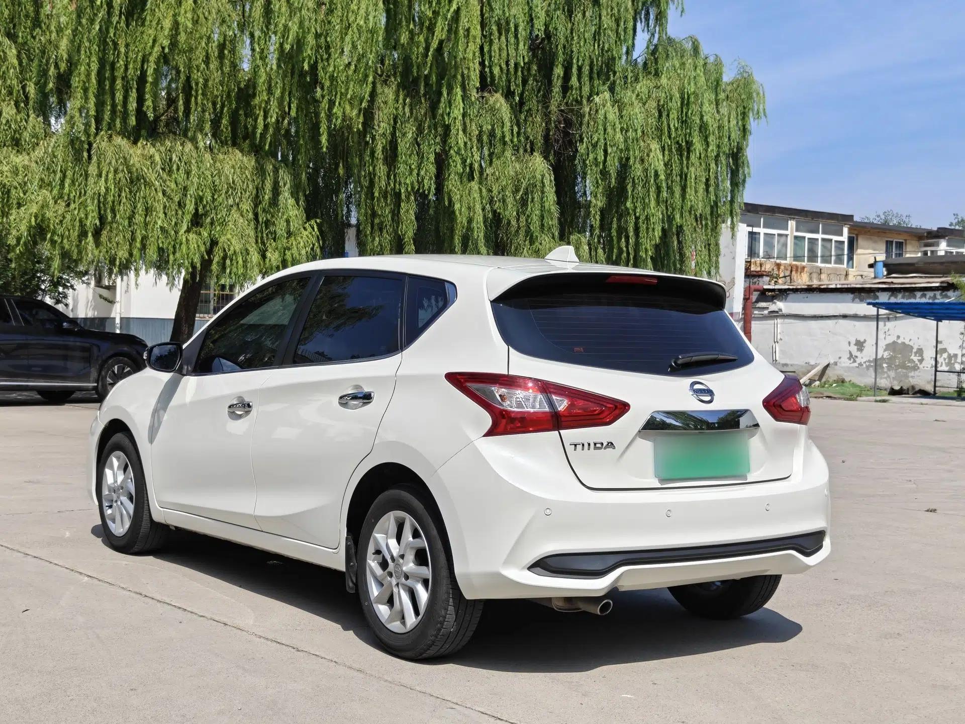 Nissan Tiida 2021 1.6L CVT Smart Drive Edition — миниатюра 17