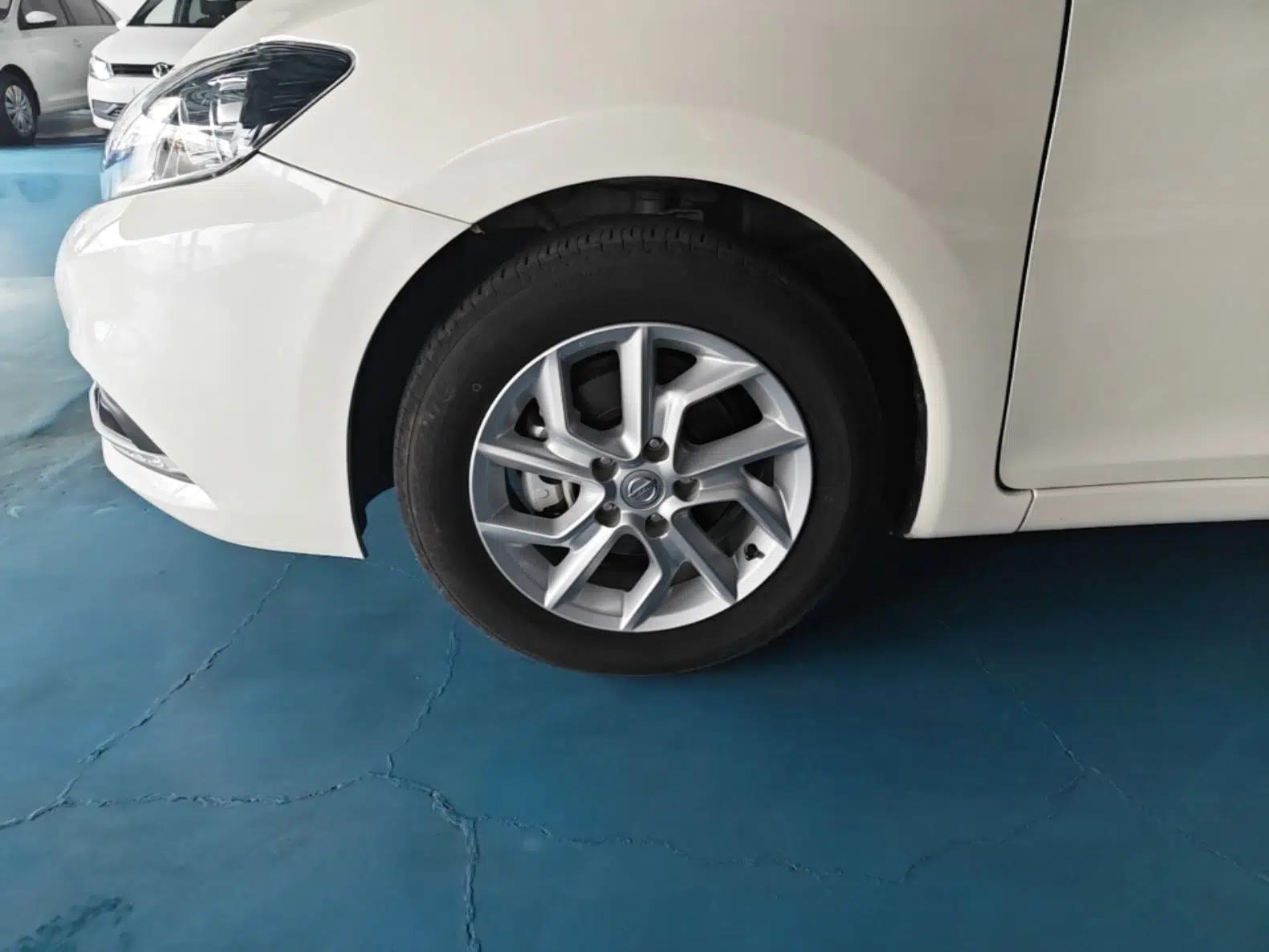 Nissan Tiida 2021 1.6L CVT Smart Drive Edition — миниатюра 10