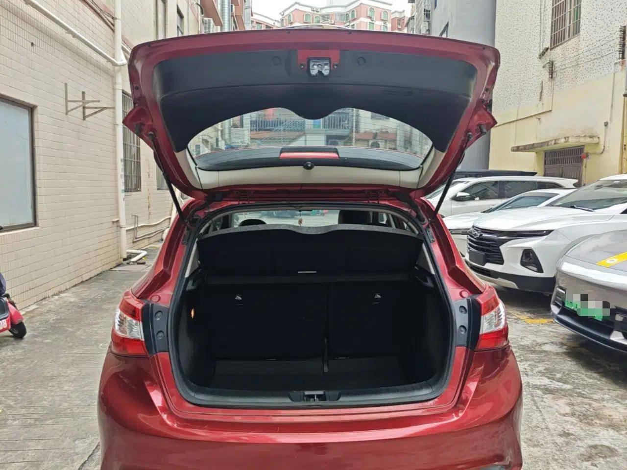 Nissan Tiida 2019 1.6L CVT Smart Drive Version China VI Standard — миниатюра 28