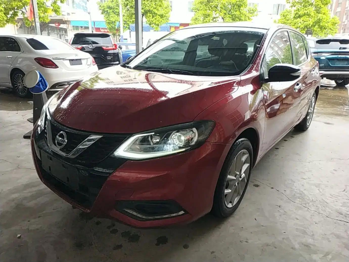 Nissan Tiida 2021 1.6L CVT Smart Drive Edition — миниатюра 1