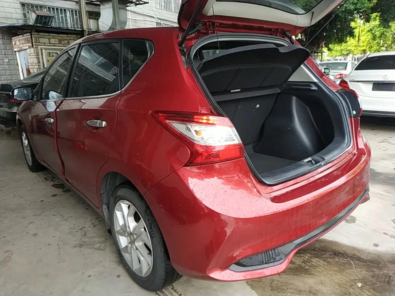 Nissan Tiida 2021 1.6L CVT Smart Drive Edition — миниатюра 13