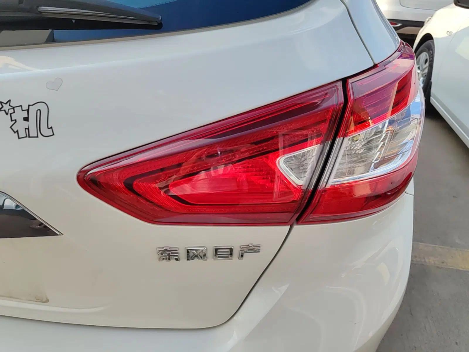 Nissan Tiida 2021 1.6L CVT Smart Drive Edition — миниатюра 9