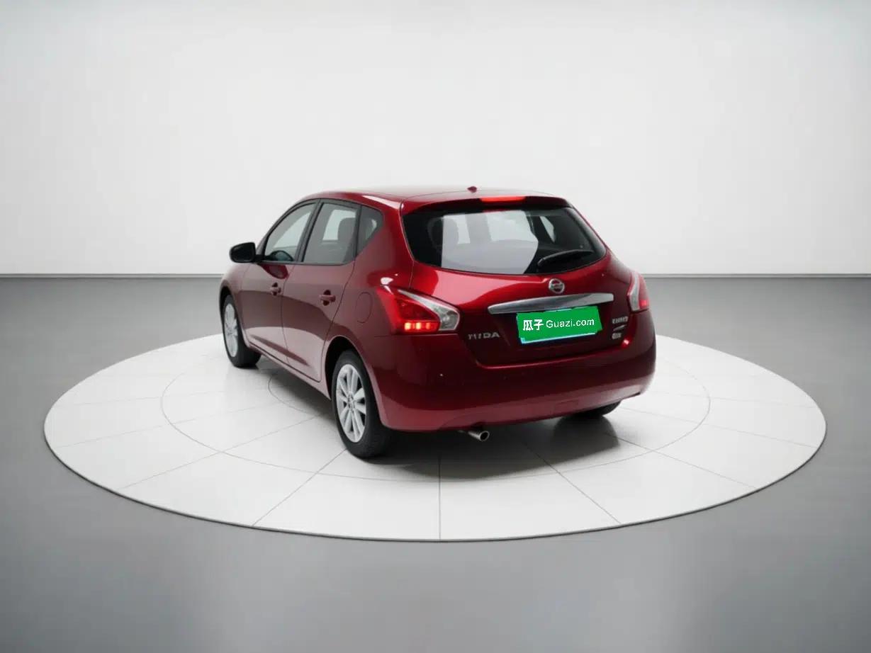 Nissan Tiida 2014 1.6L CVT Comfort Model — миниатюра 4