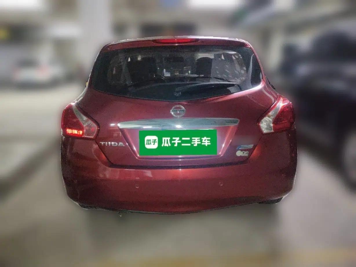 Nissan Tiida 2014 1.6L CVT Comfort Model — миниатюра 5