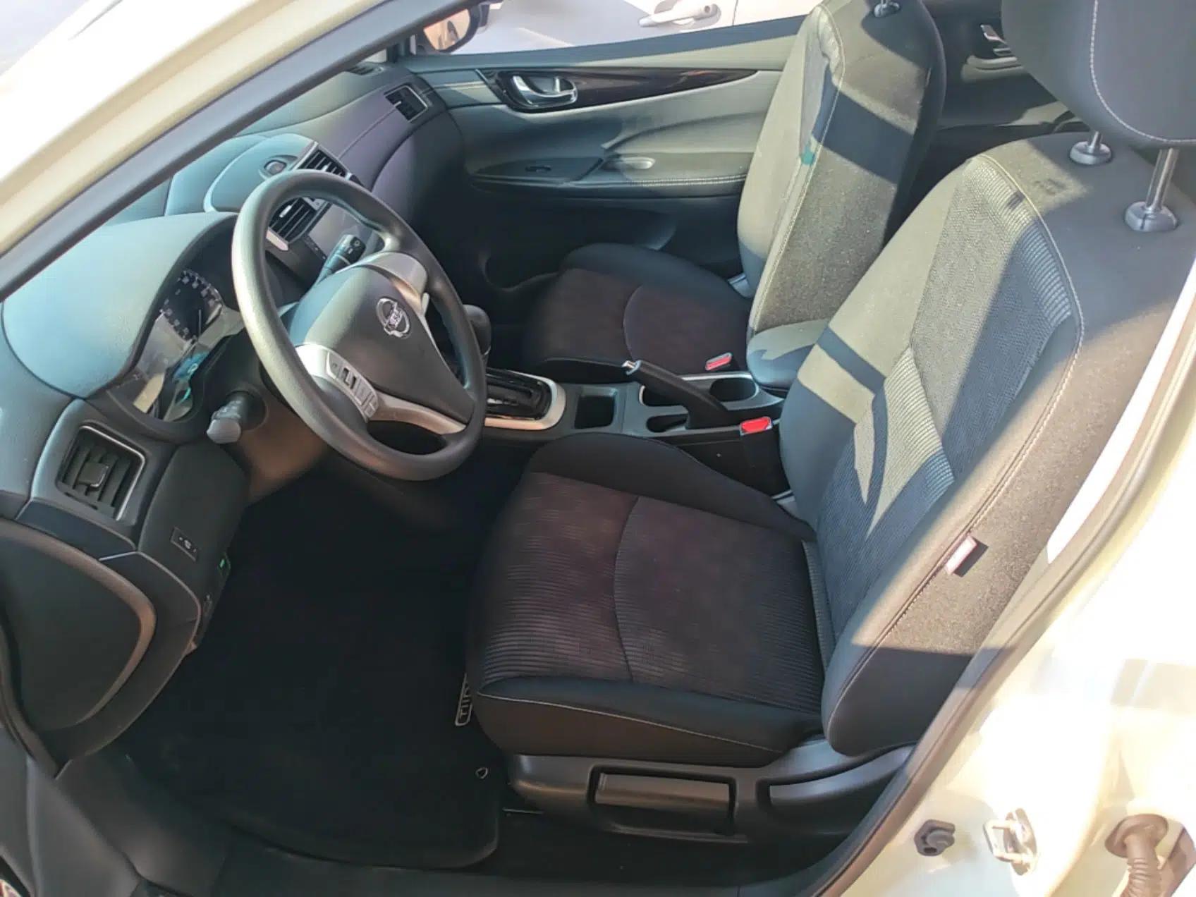 Nissan Tiida 2019 1.6L CVT Cool Edition China VI Standard — миниатюра 17