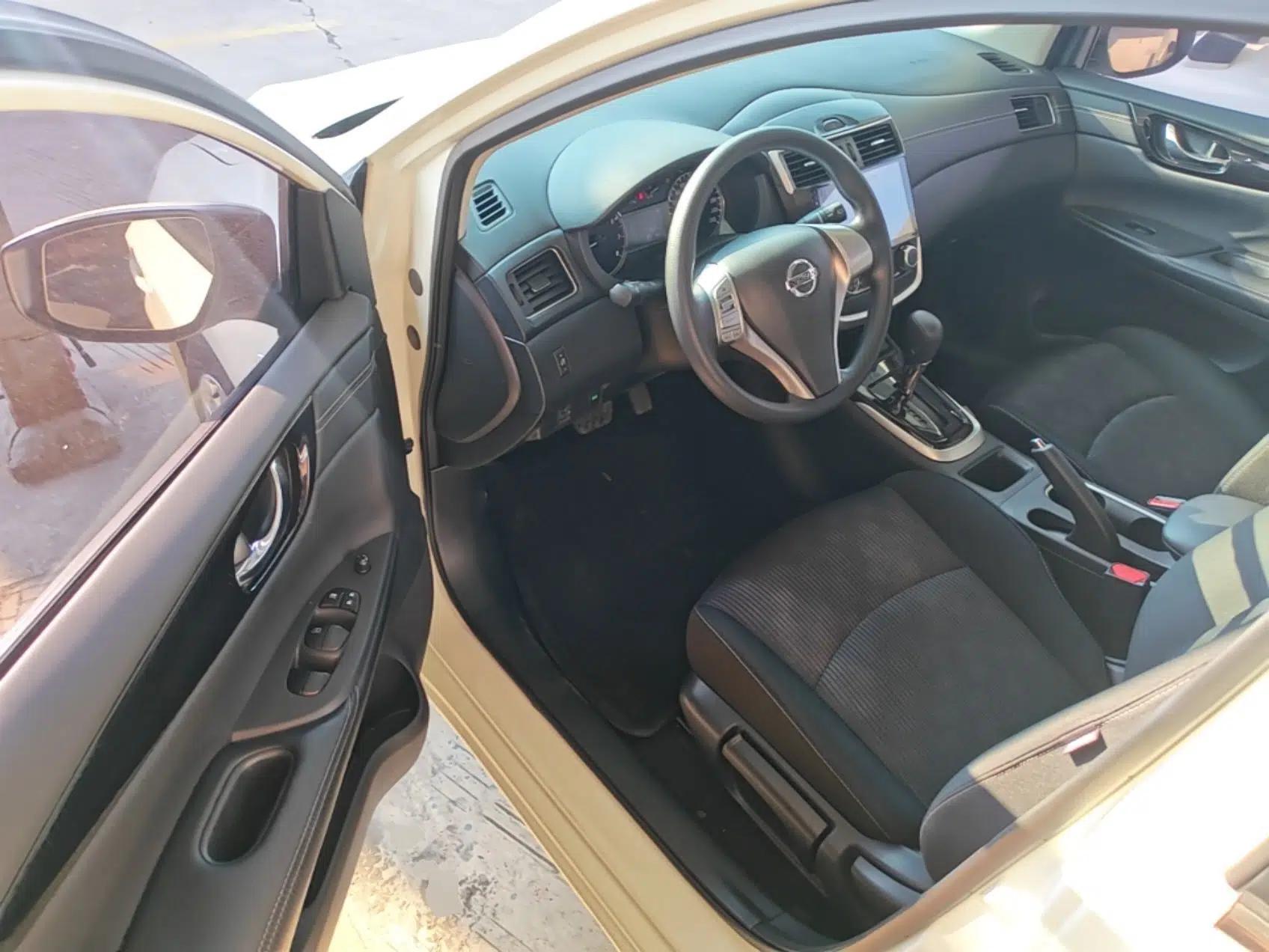 Nissan Tiida 2019 1.6L CVT Cool Edition China VI Standard — миниатюра 18