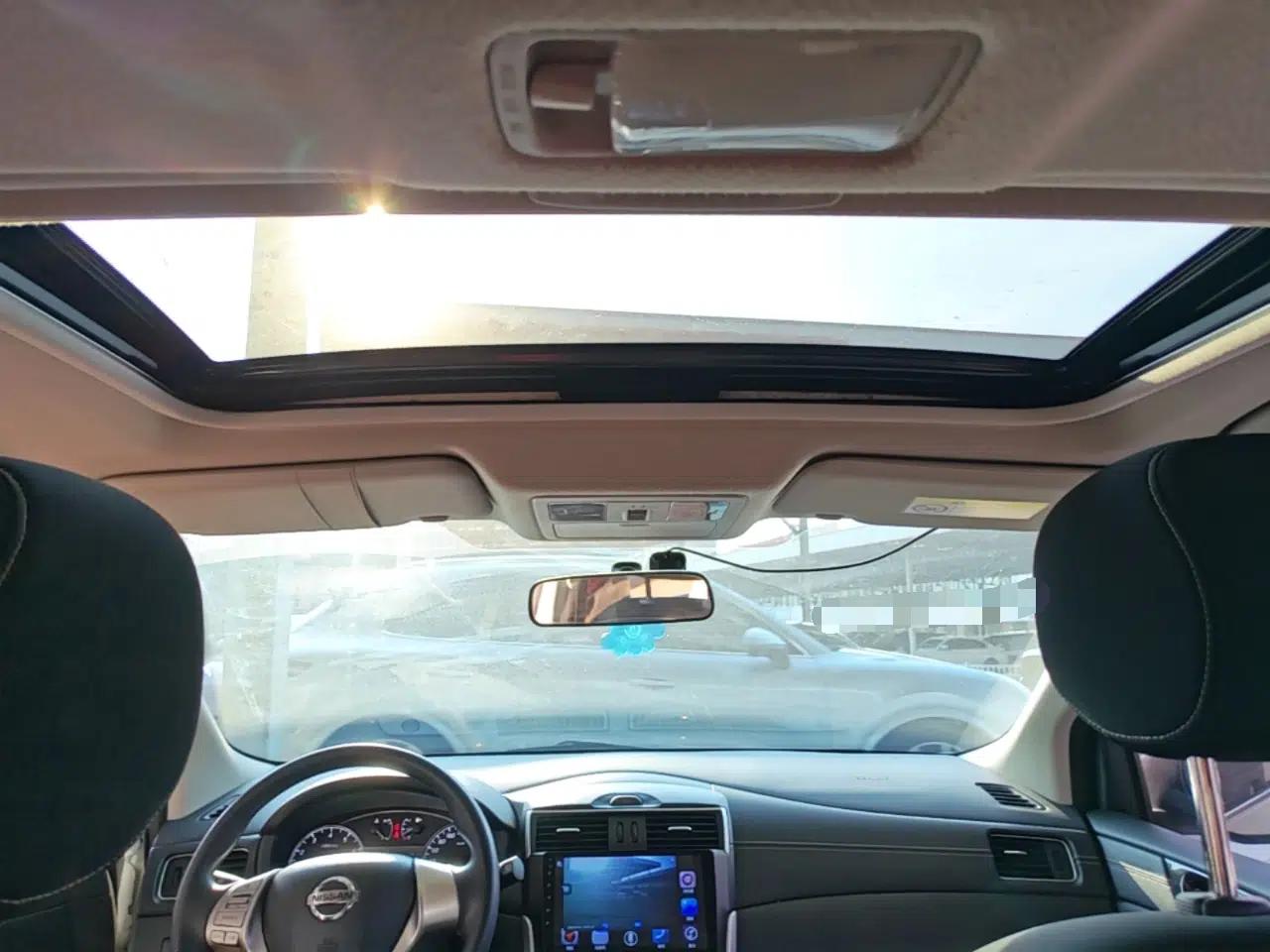 Nissan Tiida 2019 1.6L CVT Cool Edition China VI Standard — миниатюра 21
