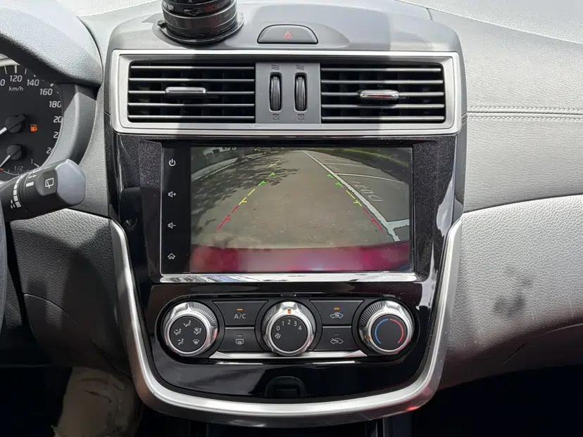 Nissan Tiida 2019 1.6L CVT Smart Drive Version China VI Standard — миниатюра 13
