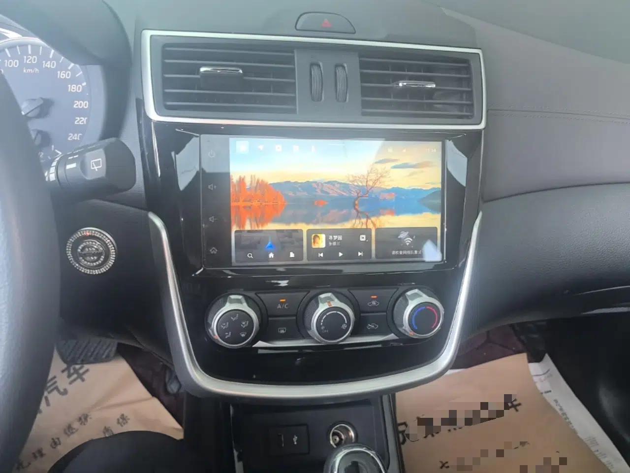 Nissan Tiida 2021 1.6L CVT Smart Drive Edition — миниатюра 15