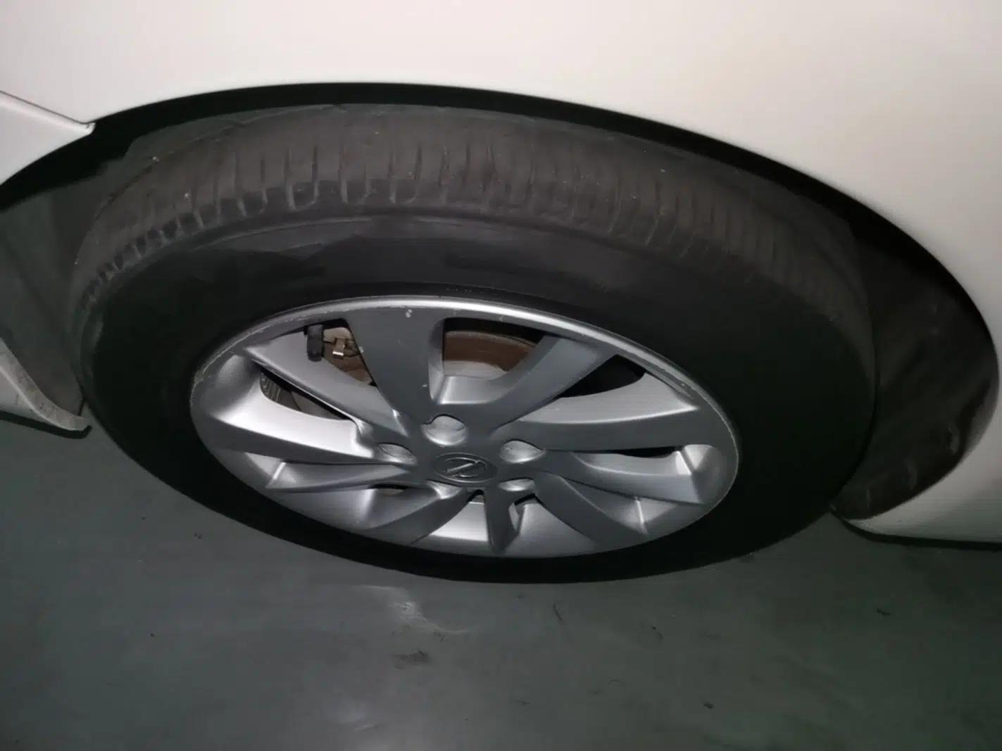 Nissan Tiida 2016 1.6L CVT Cool Dynamic Edition — миниатюра 10