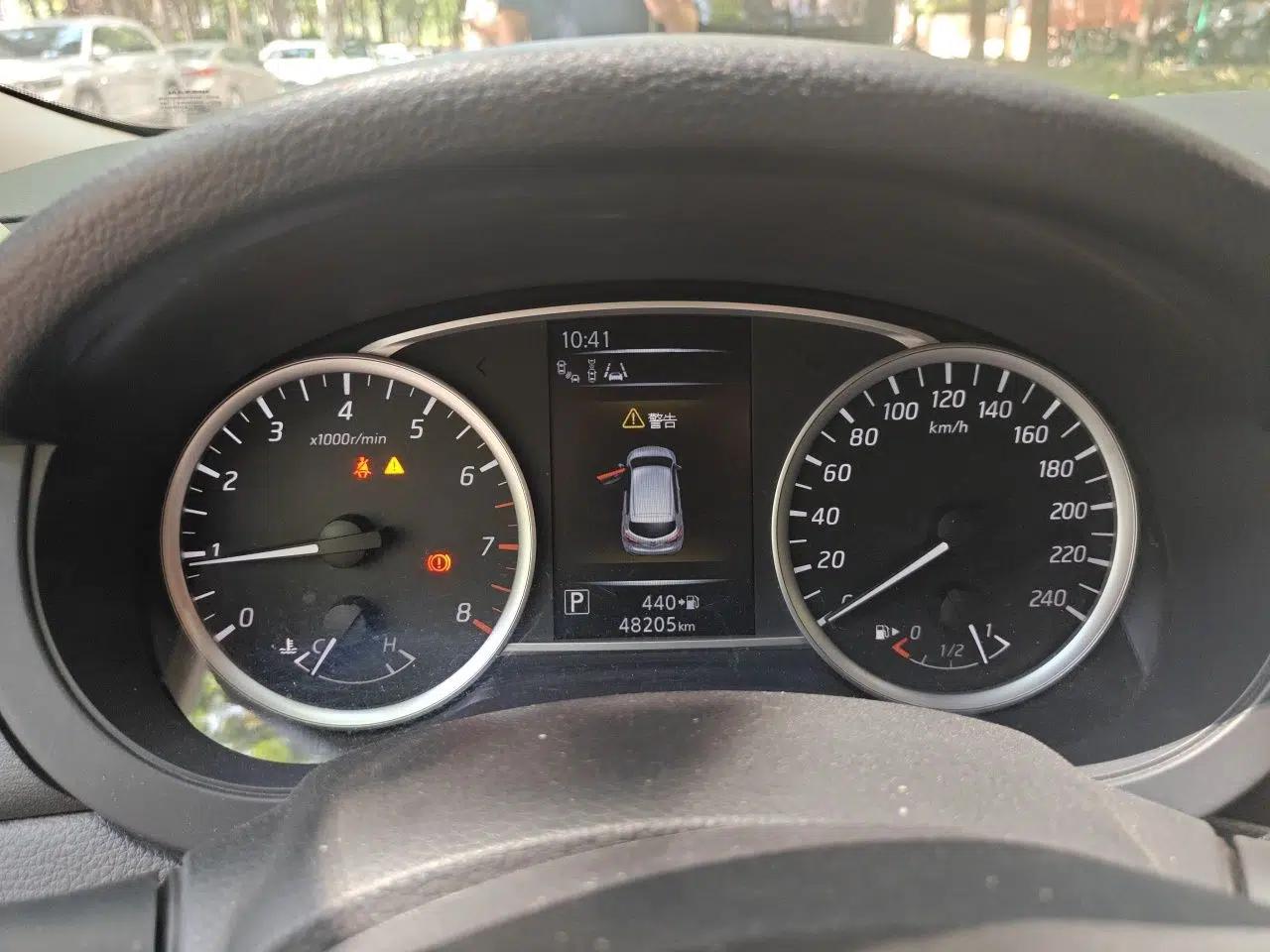 Nissan Tiida 2021 1.6L CVT Smart Drive Edition — миниатюра 11