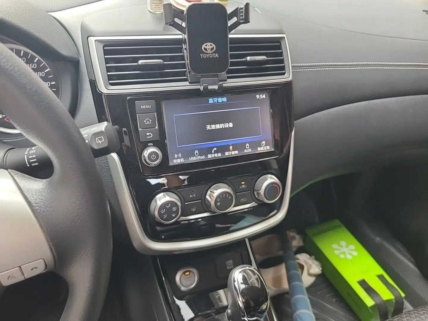 Nissan Tiida 2016 1.6L CVT Smart Drive Edition — миниатюра 13