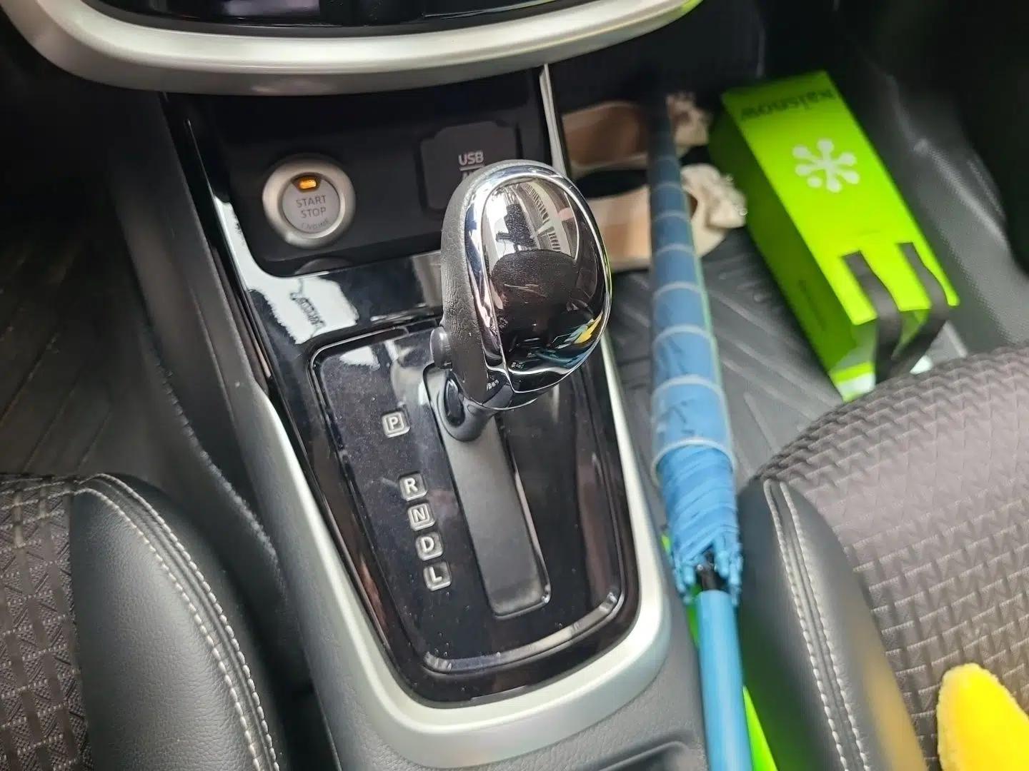 Nissan Tiida 2016 1.6L CVT Smart Drive Edition — миниатюра 14