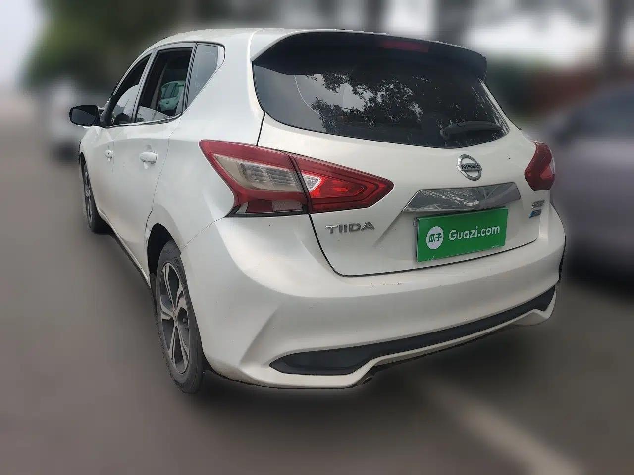 Nissan Tiida 2016 1.6L CVT Smart Drive Edition — миниатюра 4