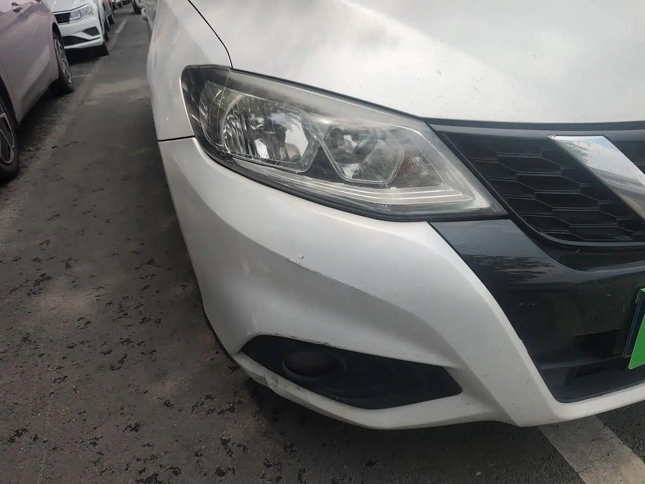 Nissan Tiida 2016 1.6L CVT Smart Drive Edition — миниатюра 7
