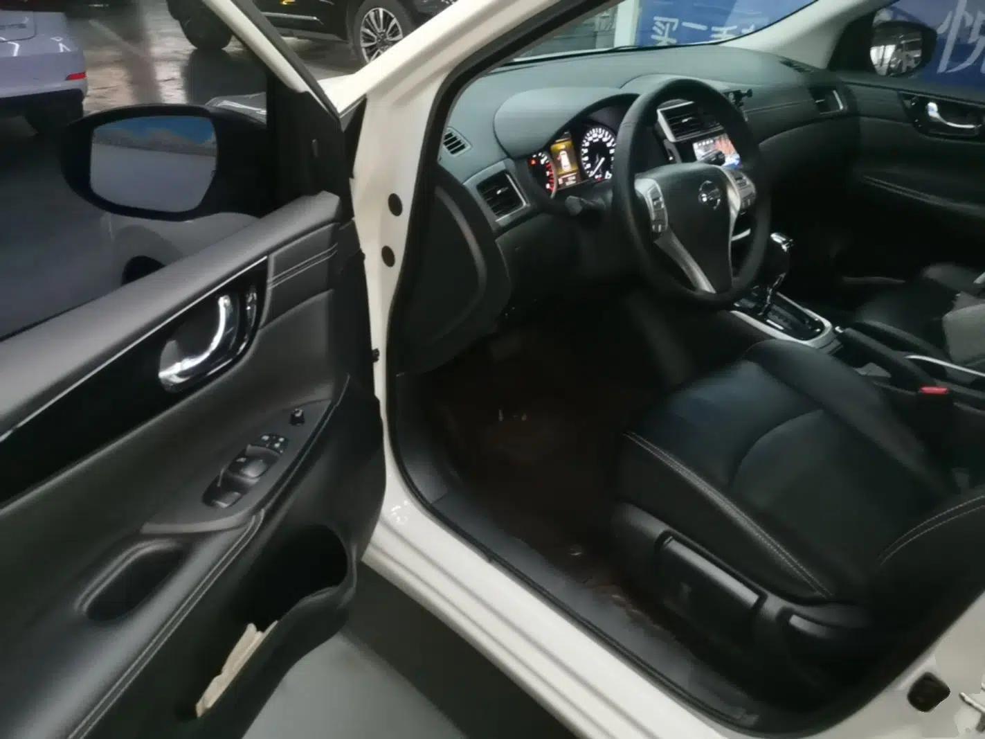 Nissan Tiida 2024 1.6L CVT Smart Drive Edition — миниатюра 23