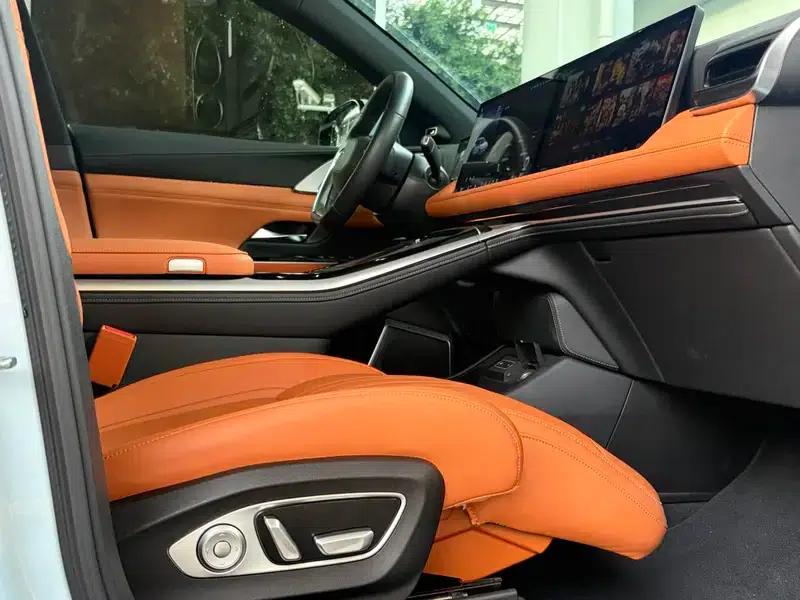 XPeng G9 2022 650 Performance Edition Max — миниатюра 9