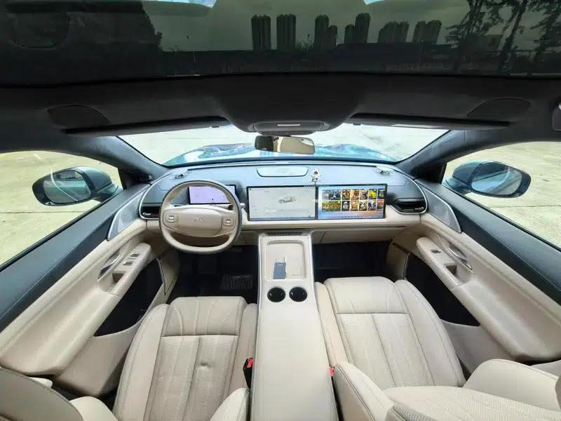 XPeng G9 2025 Model 680km Long Range AWD Max — миниатюра 16