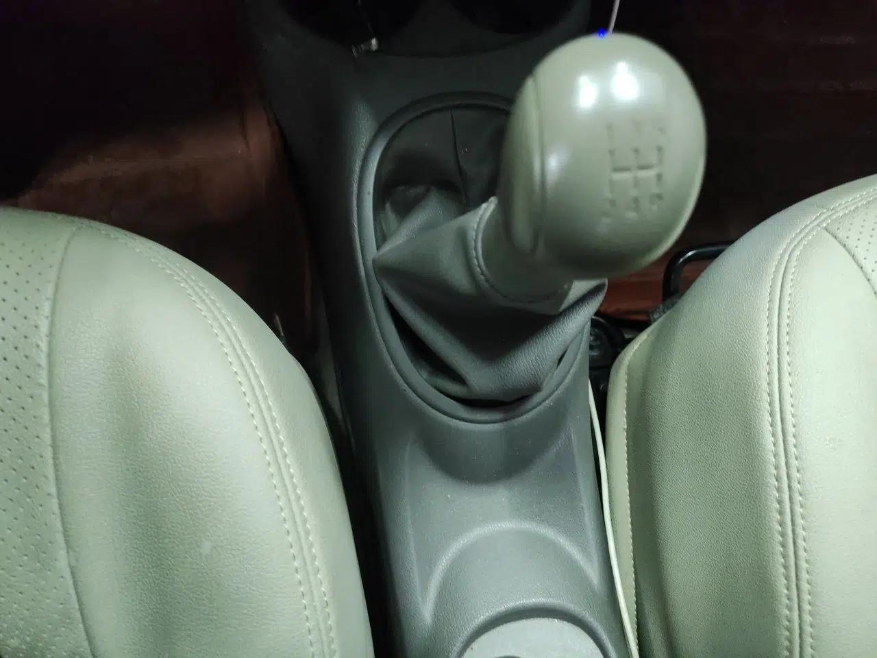 Nissan Sunny 2014 1.5XE Manual Comfort Edition — миниатюра 14