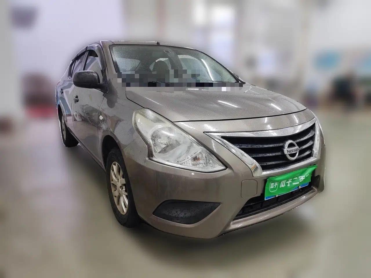 Nissan Sunny 2014 1.5XE Manual Comfort Edition — миниатюра 3
