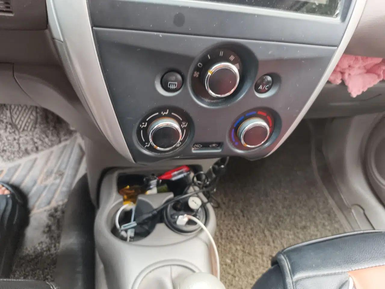 Nissan Sunny 2014 1.5XE Manual Comfort Edition — миниатюра 13