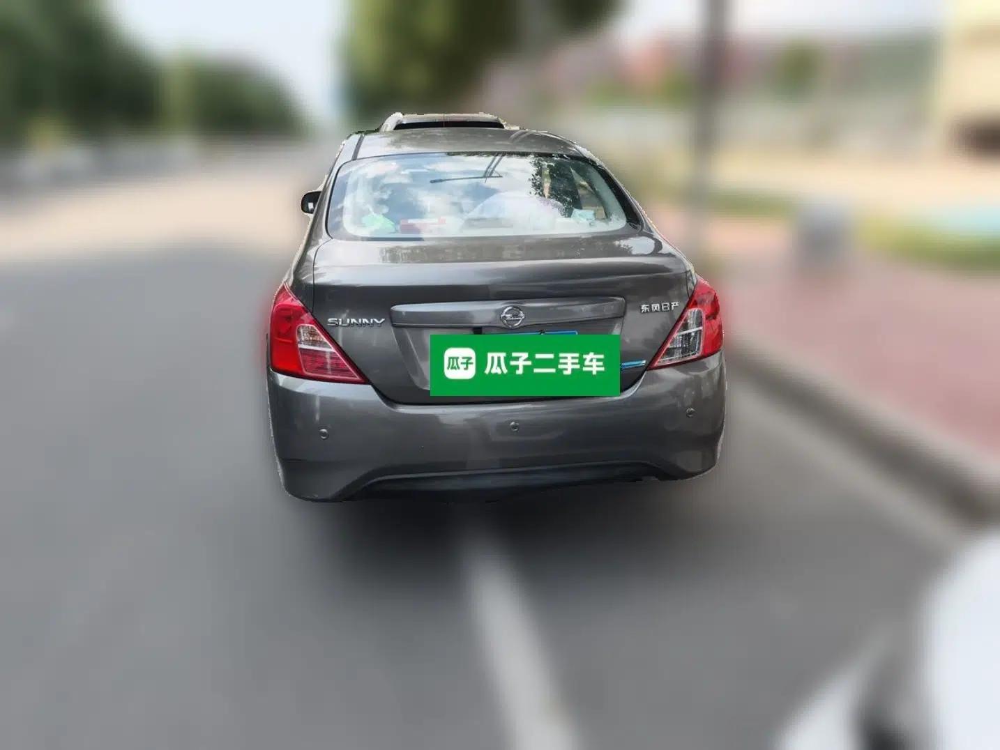 Nissan Sunny 2014 1.5XE Manual Comfort Edition — миниатюра 5