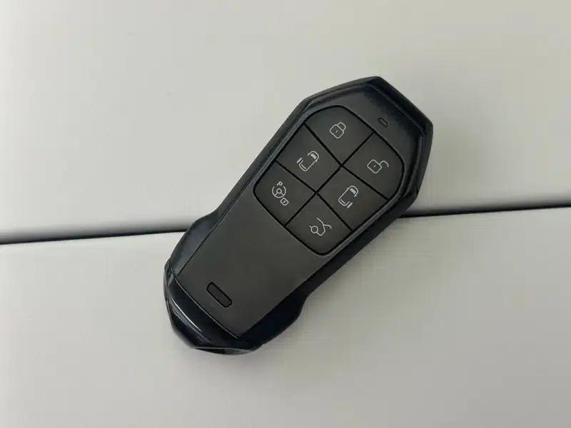 XPeng X9 2024 Model 640 AWD High Performance Max — миниатюра 11
