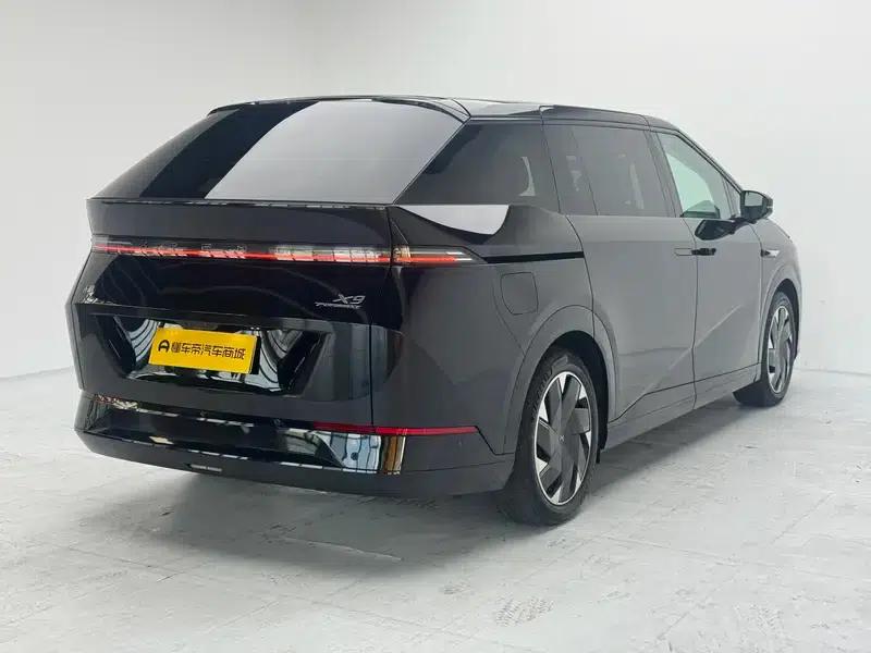 XPeng X9 2024 Model 640 AWD High Performance Max — миниатюра 7