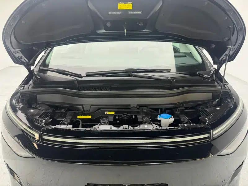 XPeng X9 2024 Model 640 AWD High Performance Max — миниатюра 10