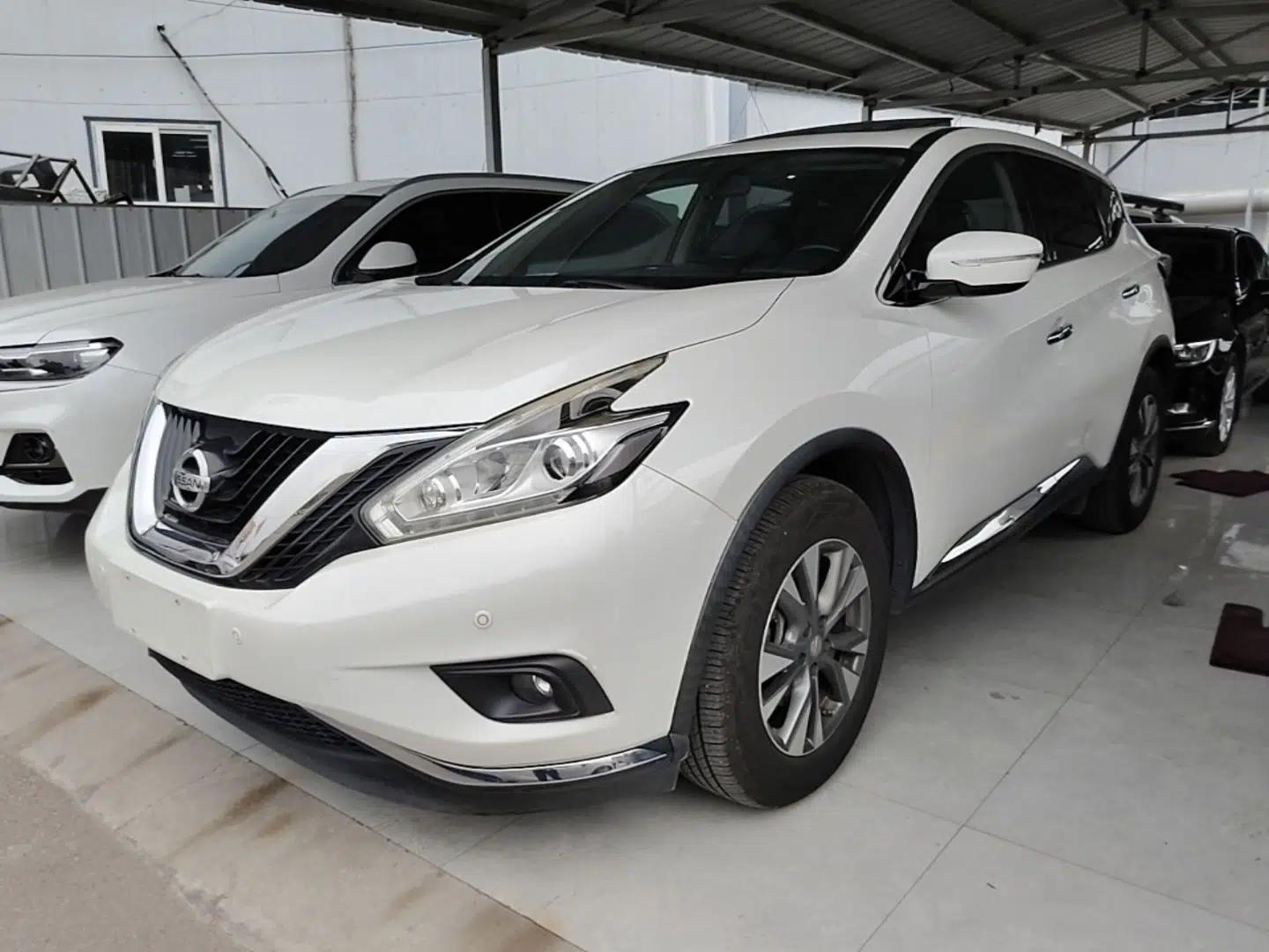 Nissan Murano 2015 2.5L XL Two-Wheel Drive Smart Edition — миниатюра 1