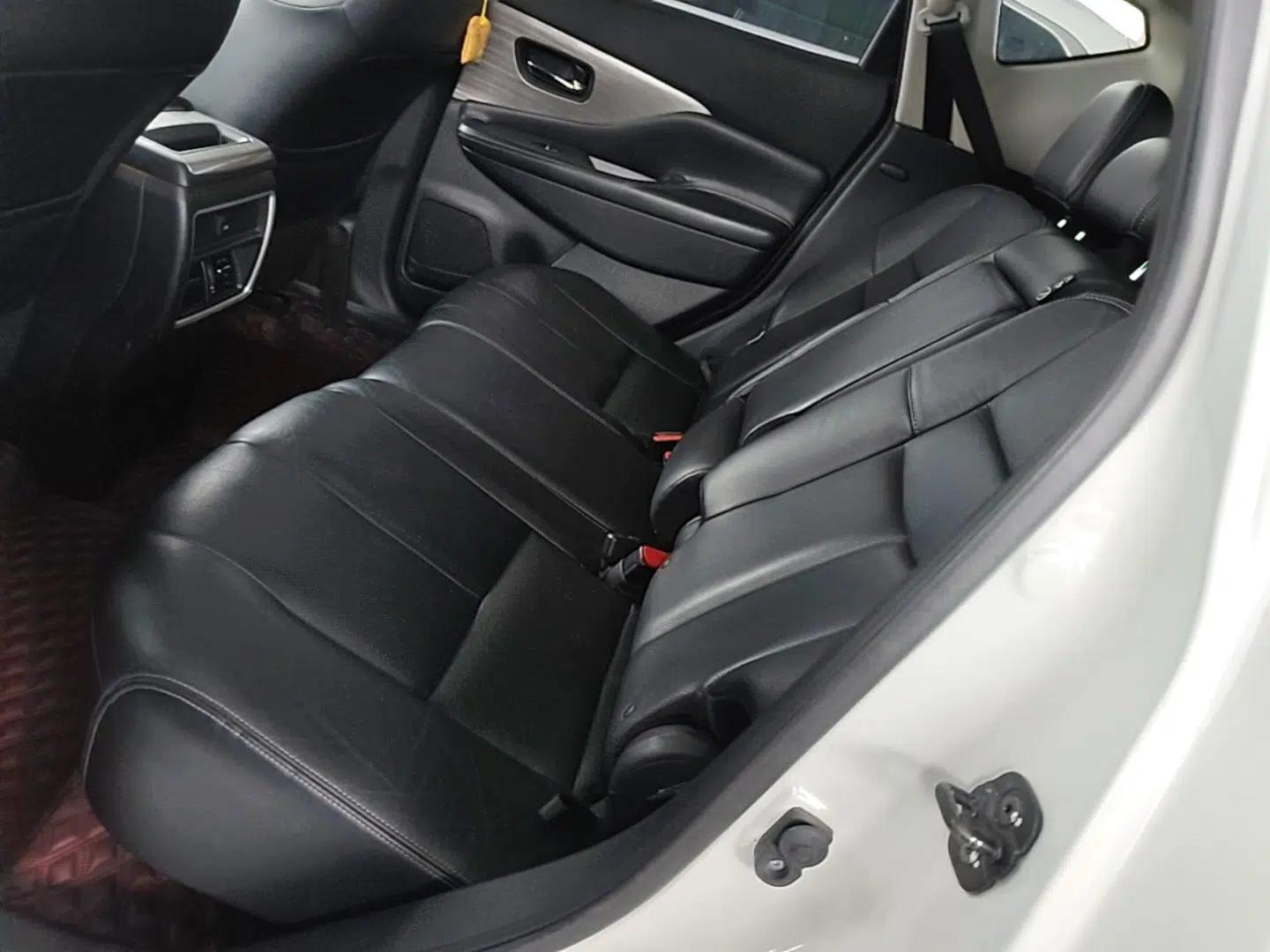 Nissan Murano 2015 2.5L XL Two-Wheel Drive Smart Edition — миниатюра 20