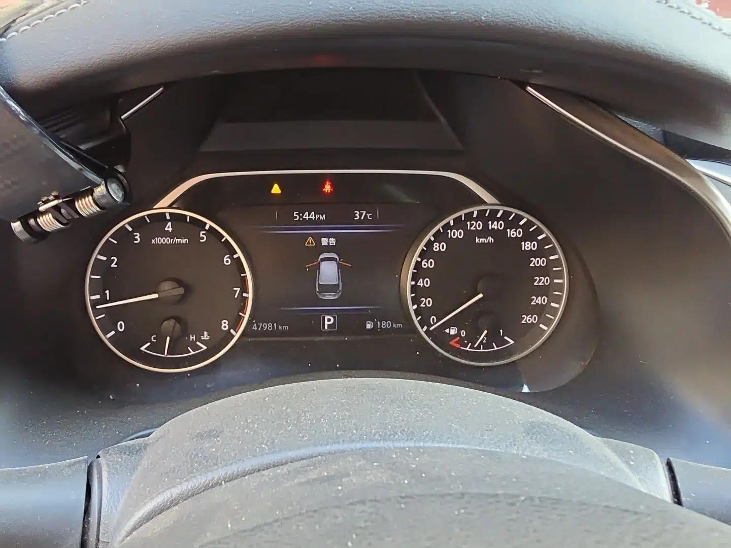 Nissan Murano 2019 2.5L XE Two-Wheel Drive Elite Version China VI Standard — миниатюра 11