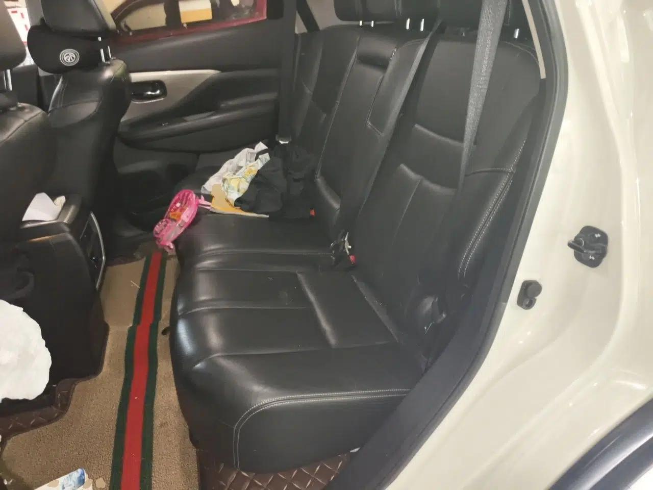 Nissan Murano 2015 2.5 S/C HEV XL Two-Wheel Drive Hybrid Luxury Edition — миниатюра 17
