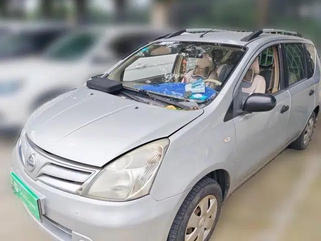 Nissan Livina 2010 Jingyue Edition 1.6L Manual All-Around Model