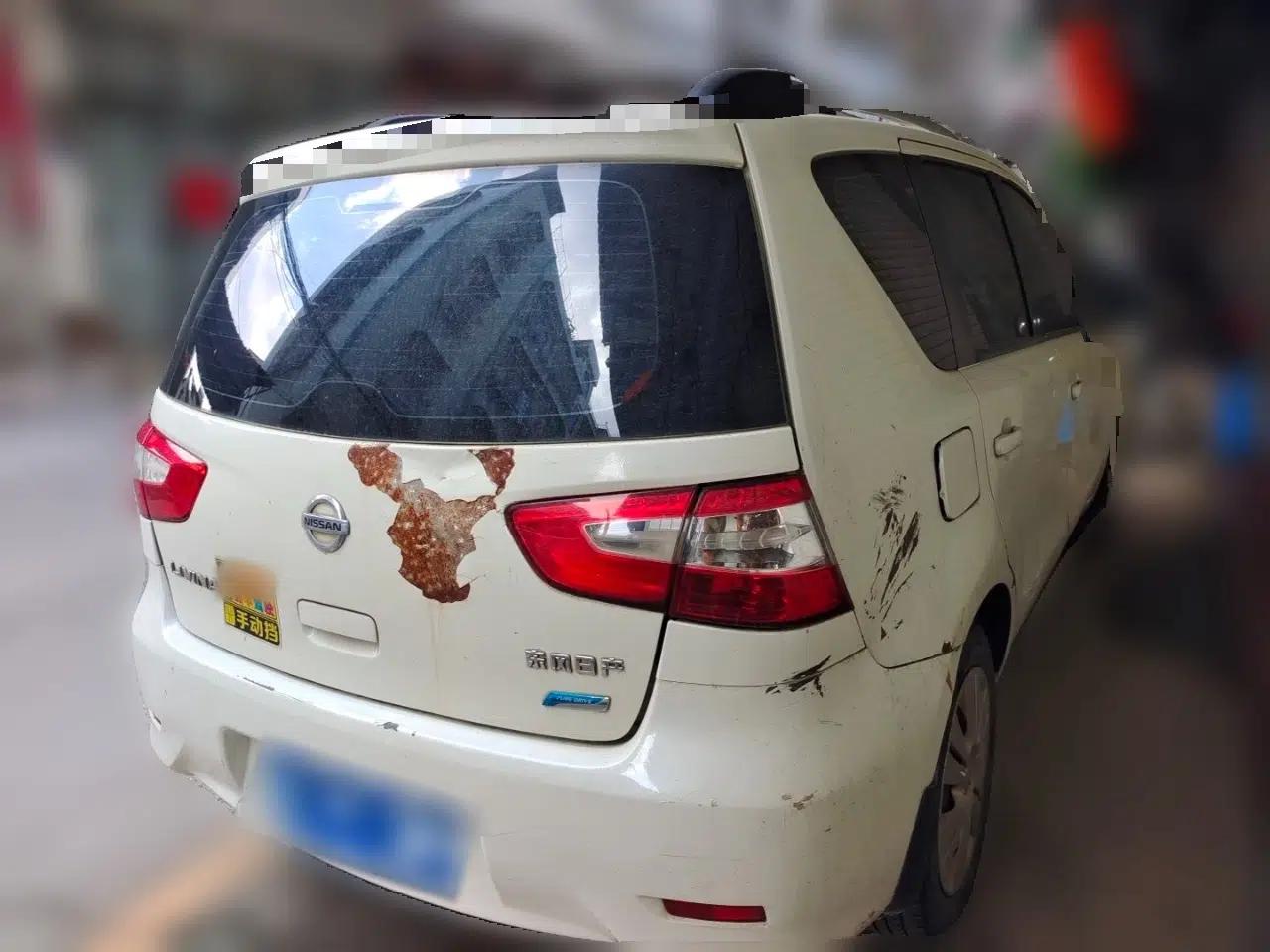 Nissan Livina 2013 1.6XE Manual Comfort Edition — миниатюра 6