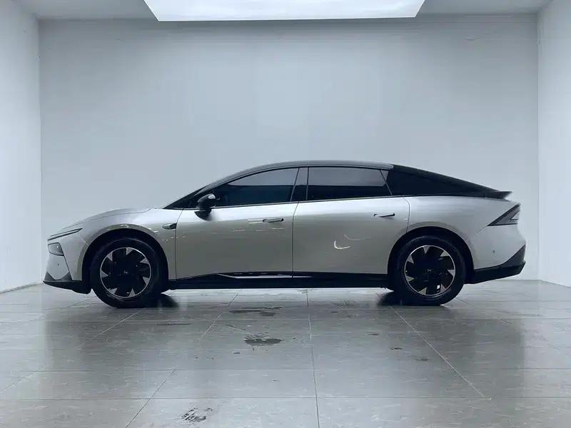 XPeng P7+ 2024 Pure Electric Long Range Max — миниатюра 4