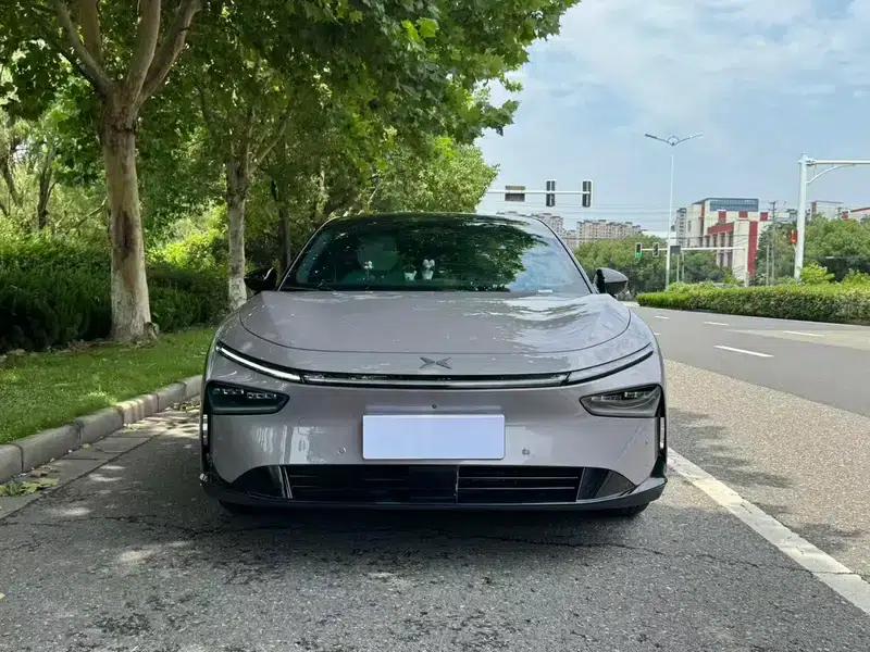 XPeng P7+ 2024 Pure Electric Long Range Max — миниатюра 2