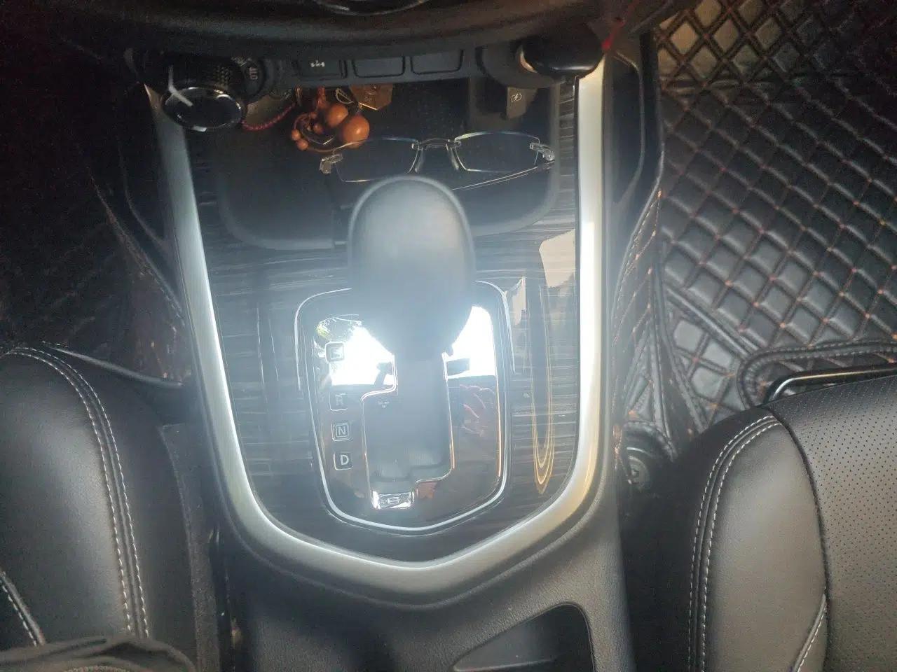 Nissan Terra 2020 2.5L XV 4WD Automatic Four-Wheel Drive Flagship Edition — миниатюра 14