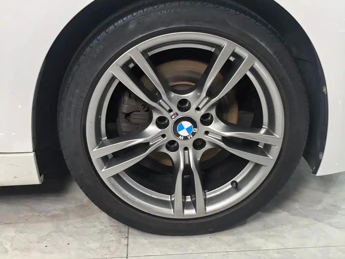 2018 BMW 3 Series 330i M Sport Shadow Edition — миниатюра 8